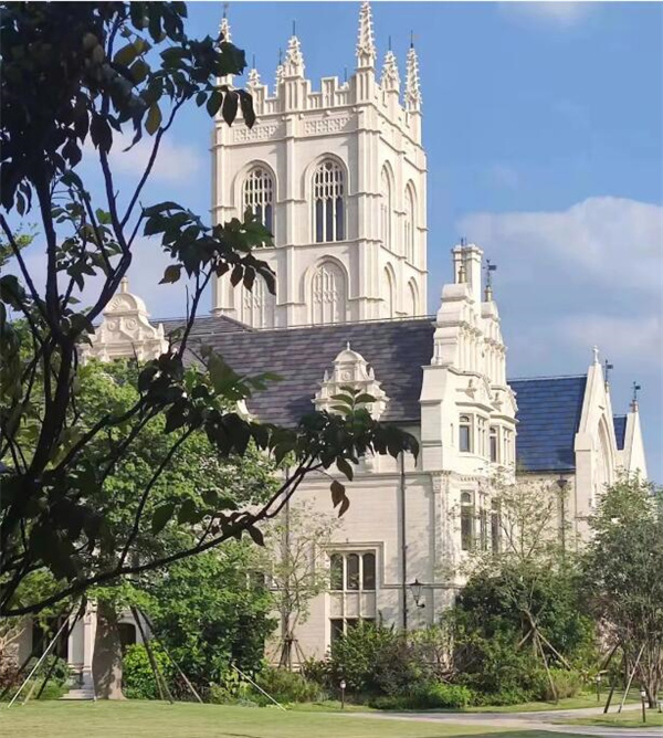 砂巖經(jīng)典工程案例——華為松山湖基地