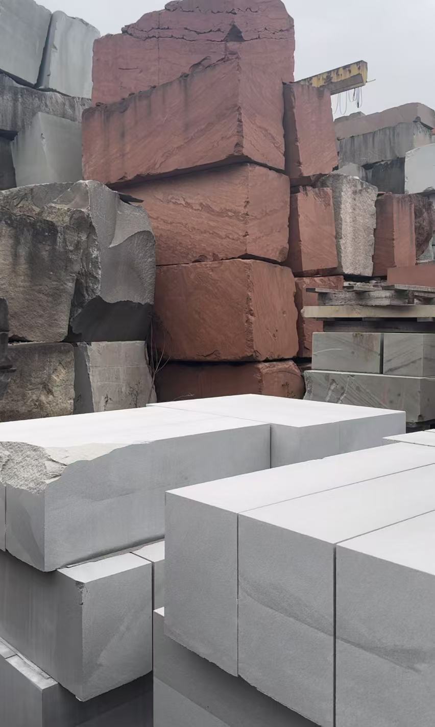 匯豐石業(yè) 砂巖堆場