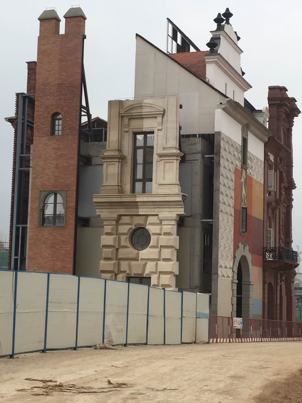 華為松山湖研發(fā)中心