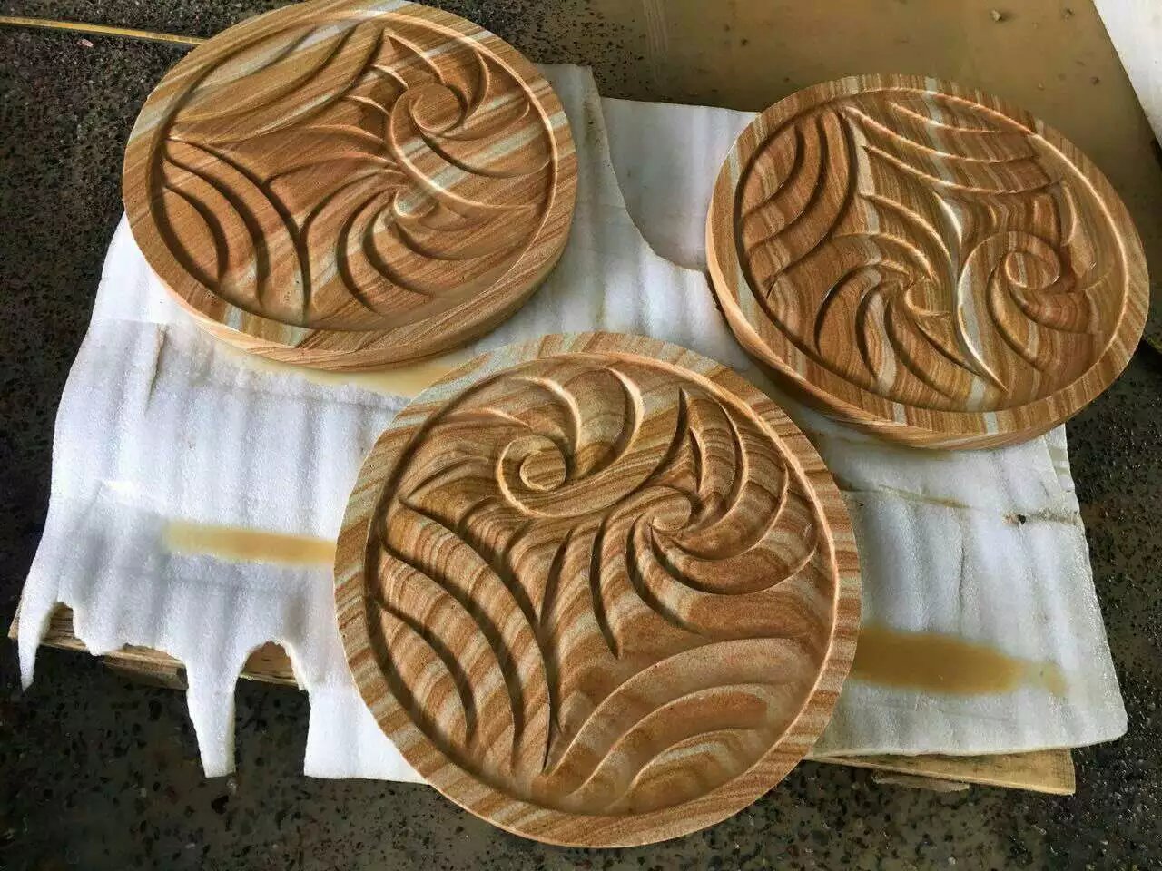 砂巖雕刻藝術(shù)品