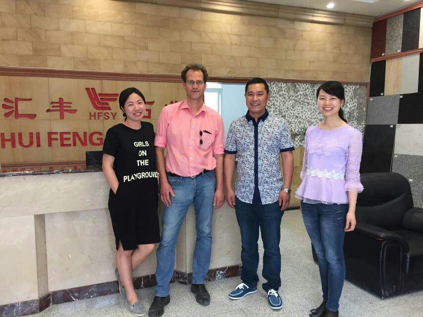 德國客戶考察匯豐砂巖