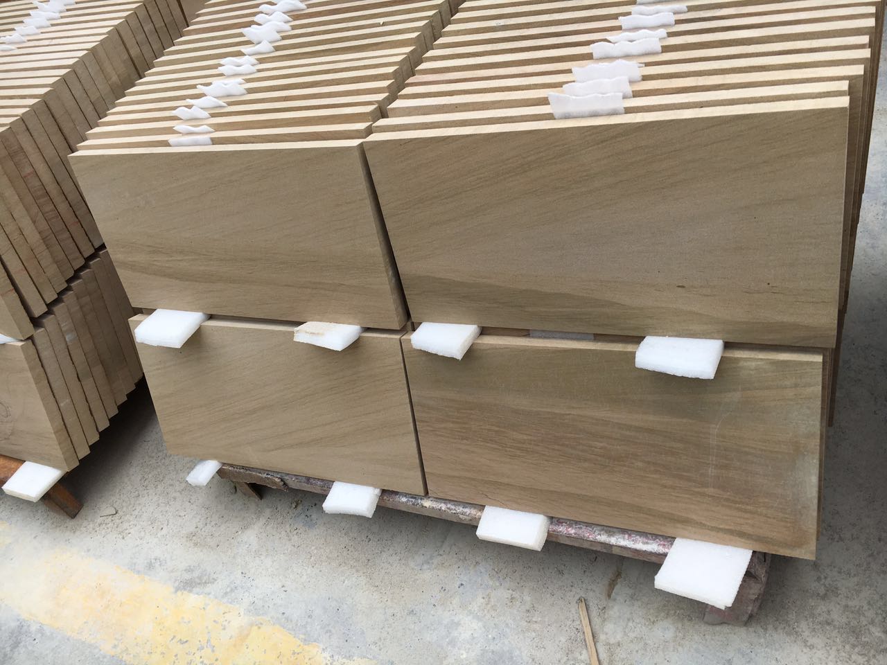 自貢黃木紋砂巖