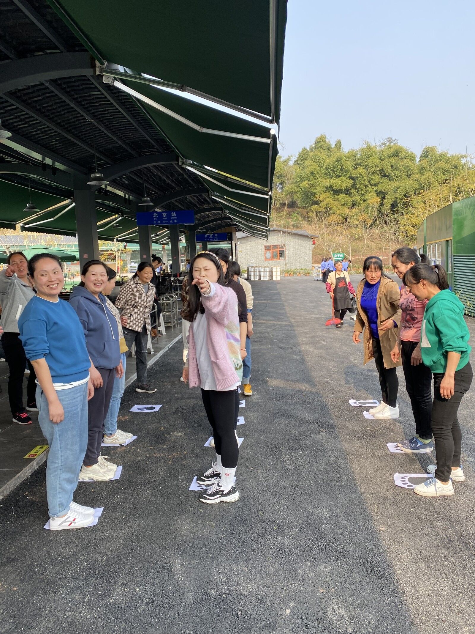 匯豐砂巖三八節(jié)活動