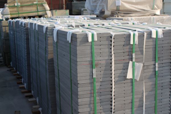 綠砂巖（青石）