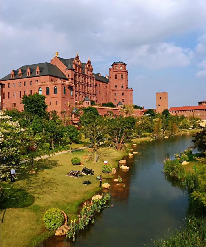 華為松山湖工程案例